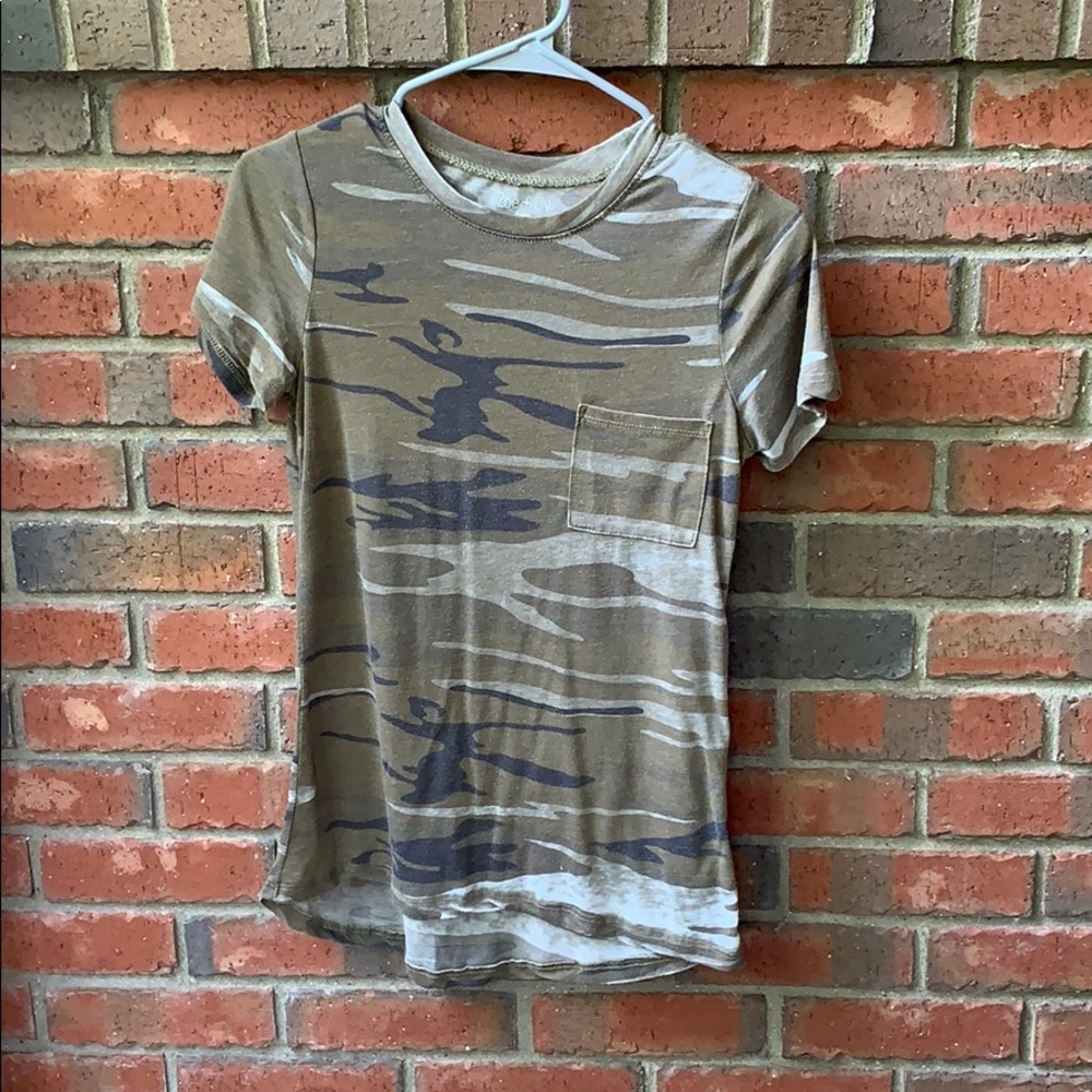 Hi-Lo Camo T-Shirt